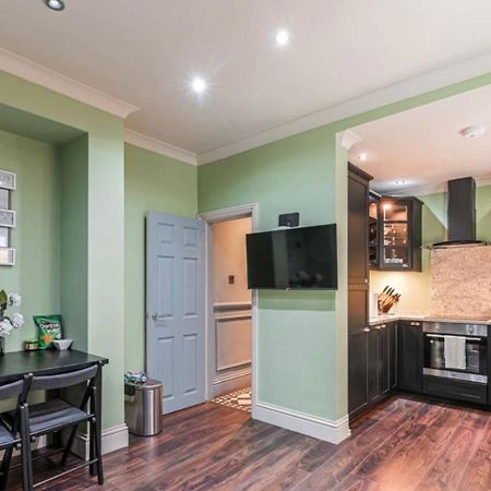 Stylish 2 Bedrooms Flat Sleeps 6 & Garden London Zone 2 Cls Central 외부 사진