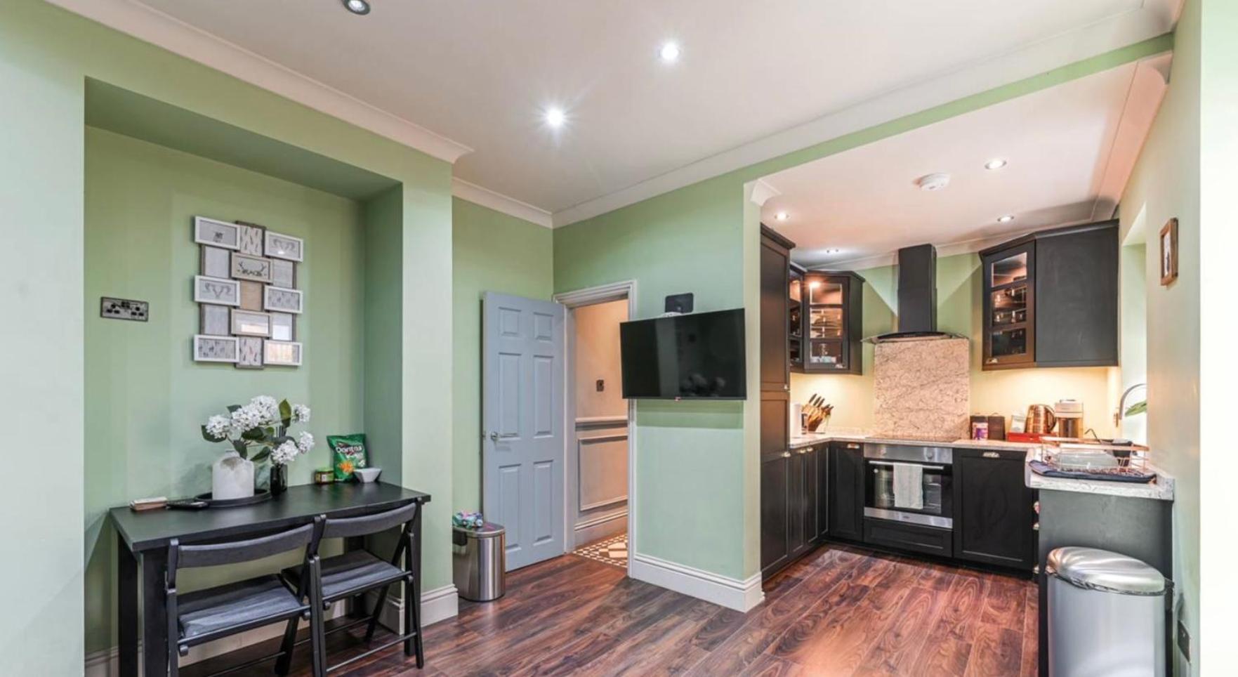 Stylish 2 Bedrooms Flat Sleeps 6 & Garden London Zone 2 Cls Central 외부 사진